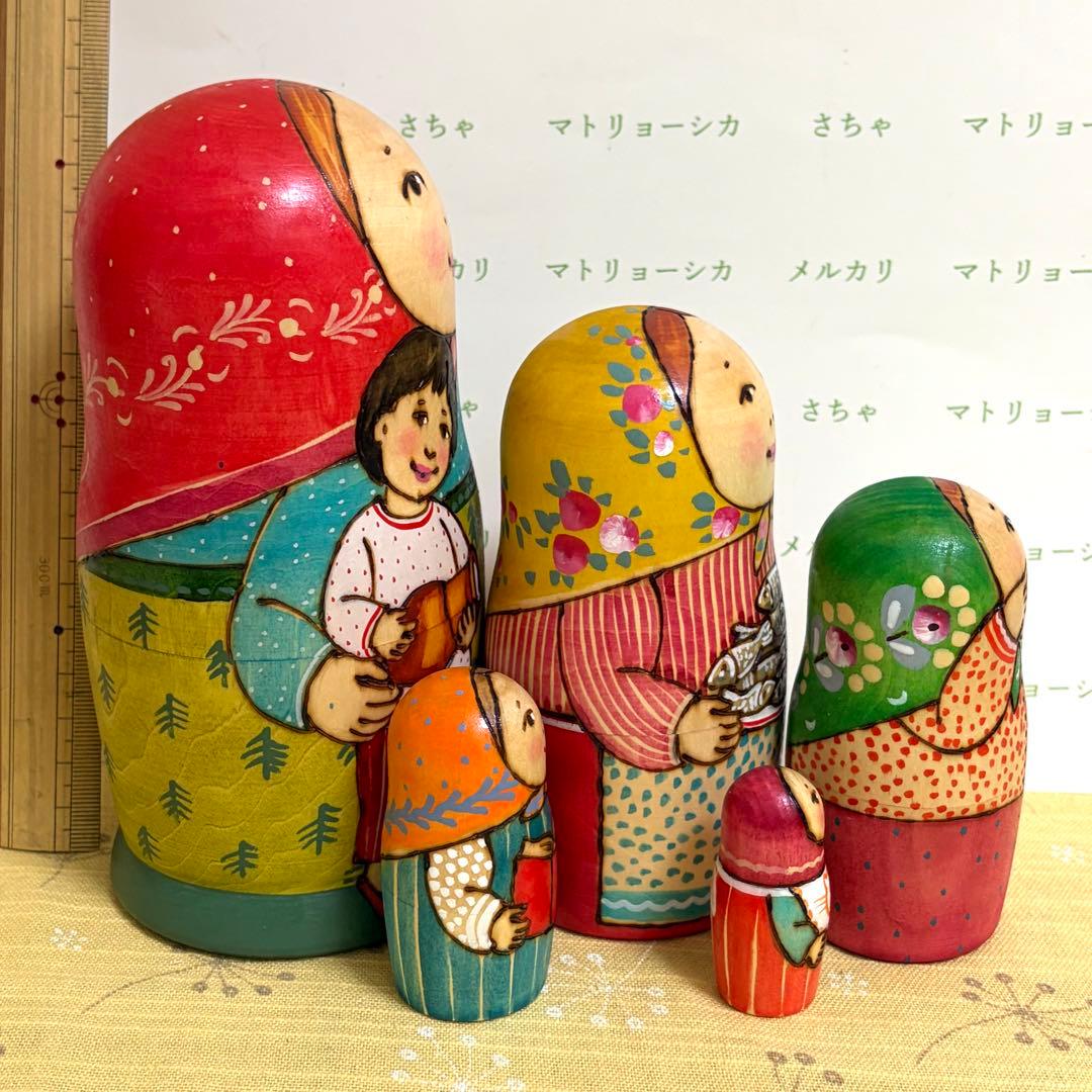ロシア　マトリョーシカ　猫　タチアナ・ドゥビニッチ