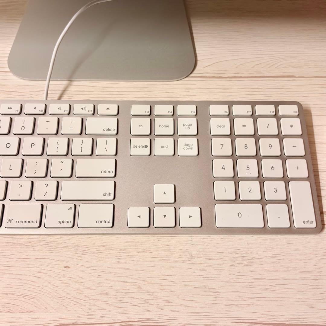 iMac 21.5インチ 2017 Core i5 / 8GB 1TB