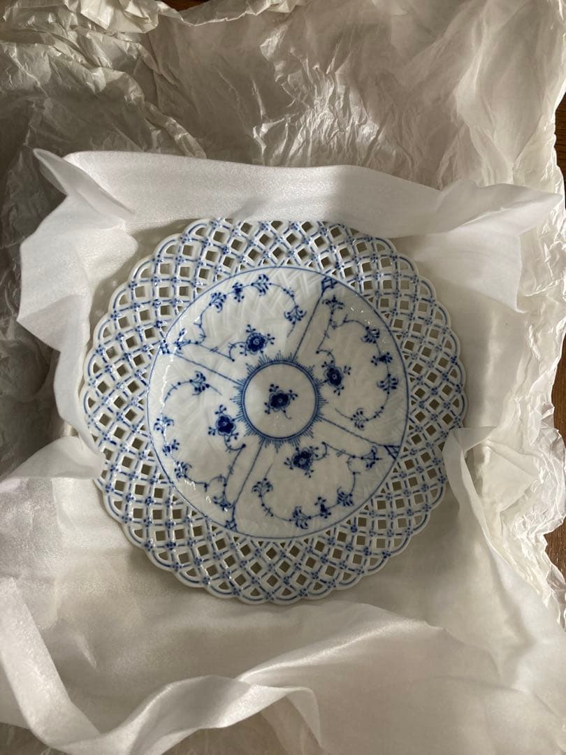 ロイヤルコペンハーゲン　ブルーフルーテッド　フルレース　プレート