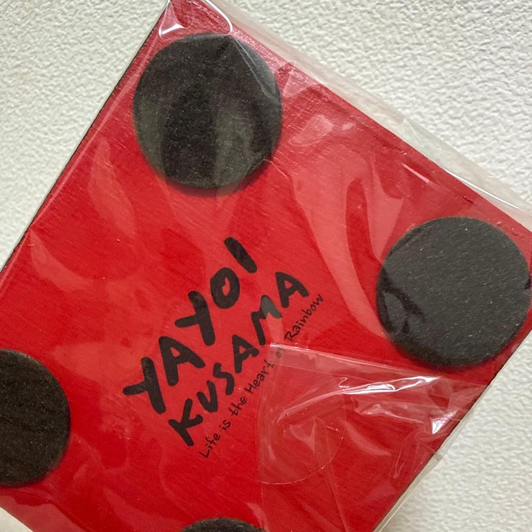 草間彌生　オブジェ