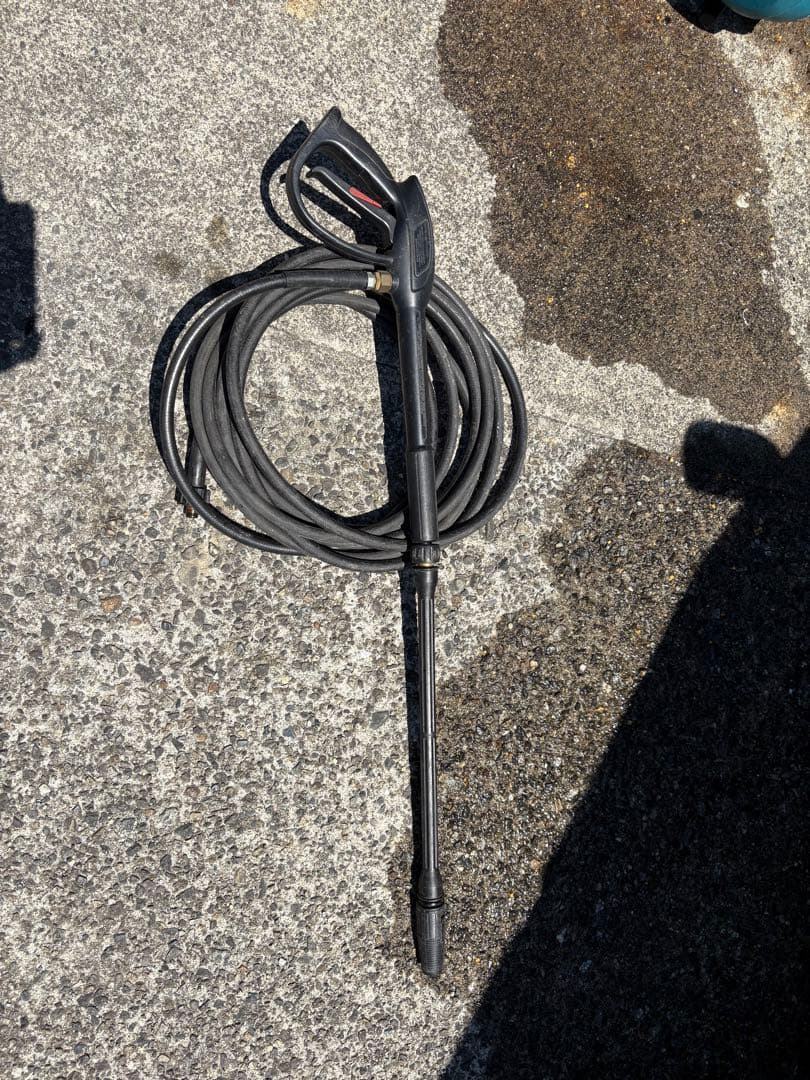 マキタ　高圧洗浄機　MHW720