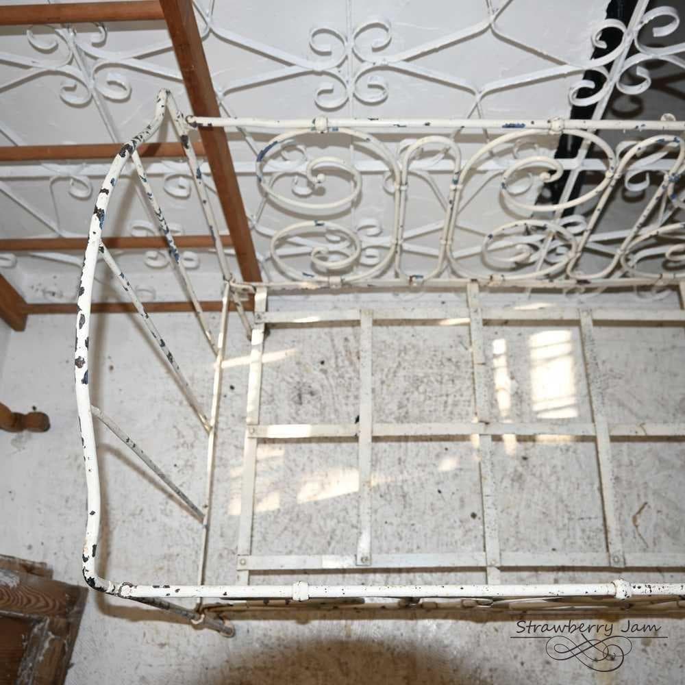 L3710-90 フランスアンティーク アイアン ガーデニング ベビーベット