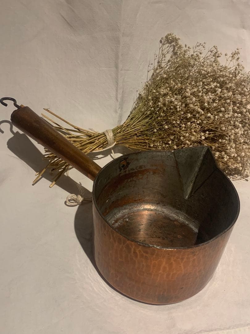 フランス 希少 唯一無二 極厚重量感 ヌガー鍋 槌目 ポエロン 片手鍋 16cm