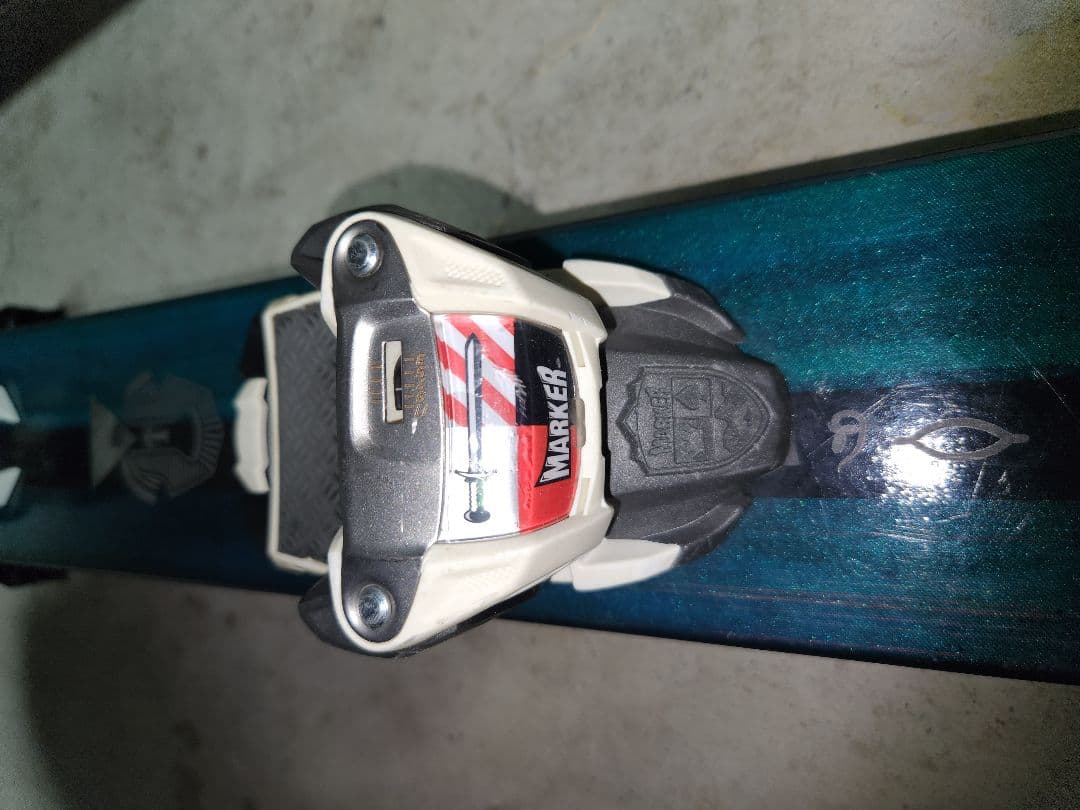 K2ケーツー スキー板Shreditorシュレディター 92