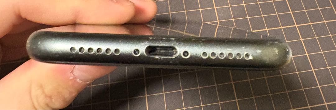 Apple iPhone 11 128GB SIMフリー 充電ケーブル付き